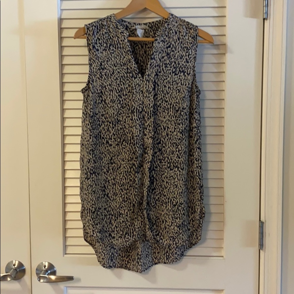 Leopard print top